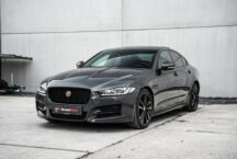 Jaguar XE 20d 04